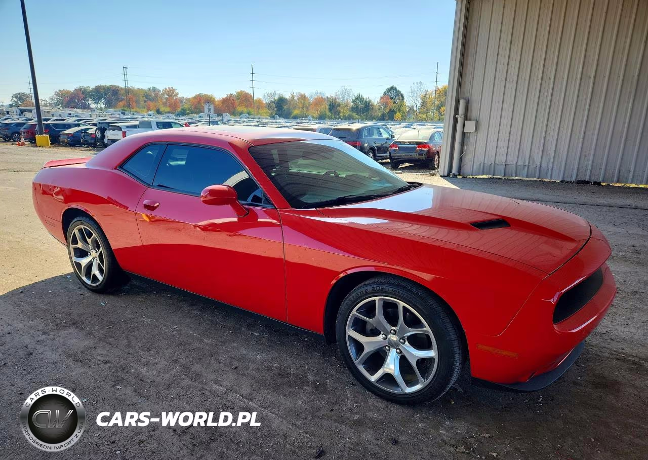 2015 Dodge Challenger Sxt Plus VIN:2C3CDZBG9FH869334 - 4