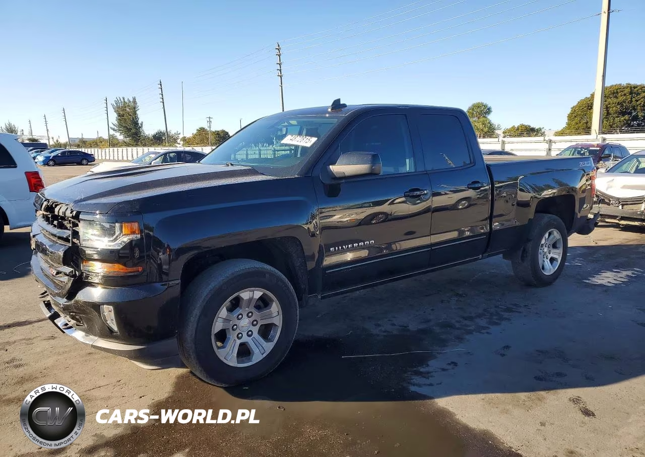 2017 Chevrolet Silverado K1500 Lt – zdjęcie 1 z 12