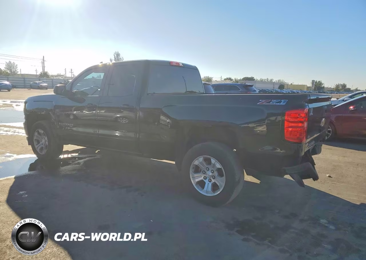 2017 Chevrolet Silverado K1500 Lt VIN:1GCVKREC1HZ329840 - 2
