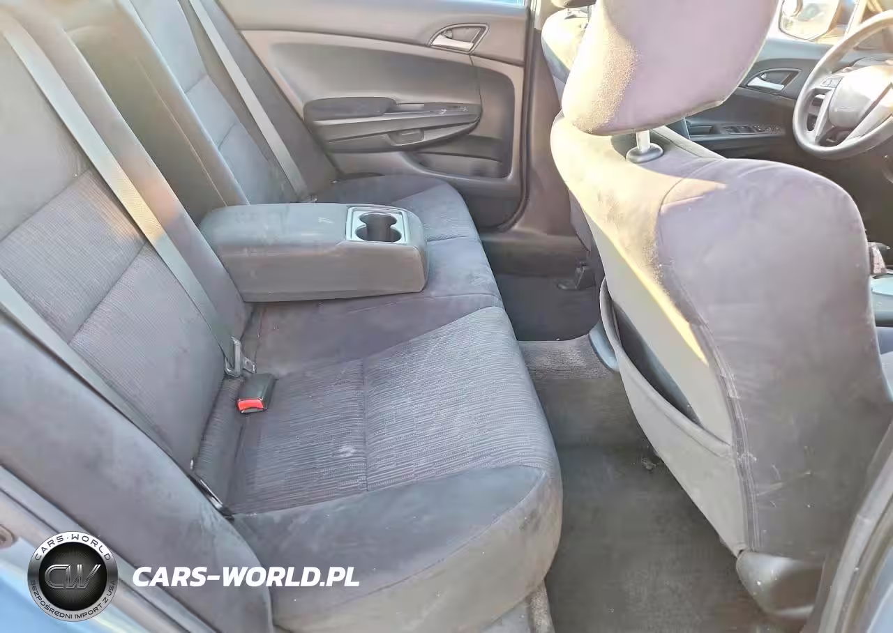 2011 Honda Accord Lx VIN:1HGCP2F30BA118179 - 10
