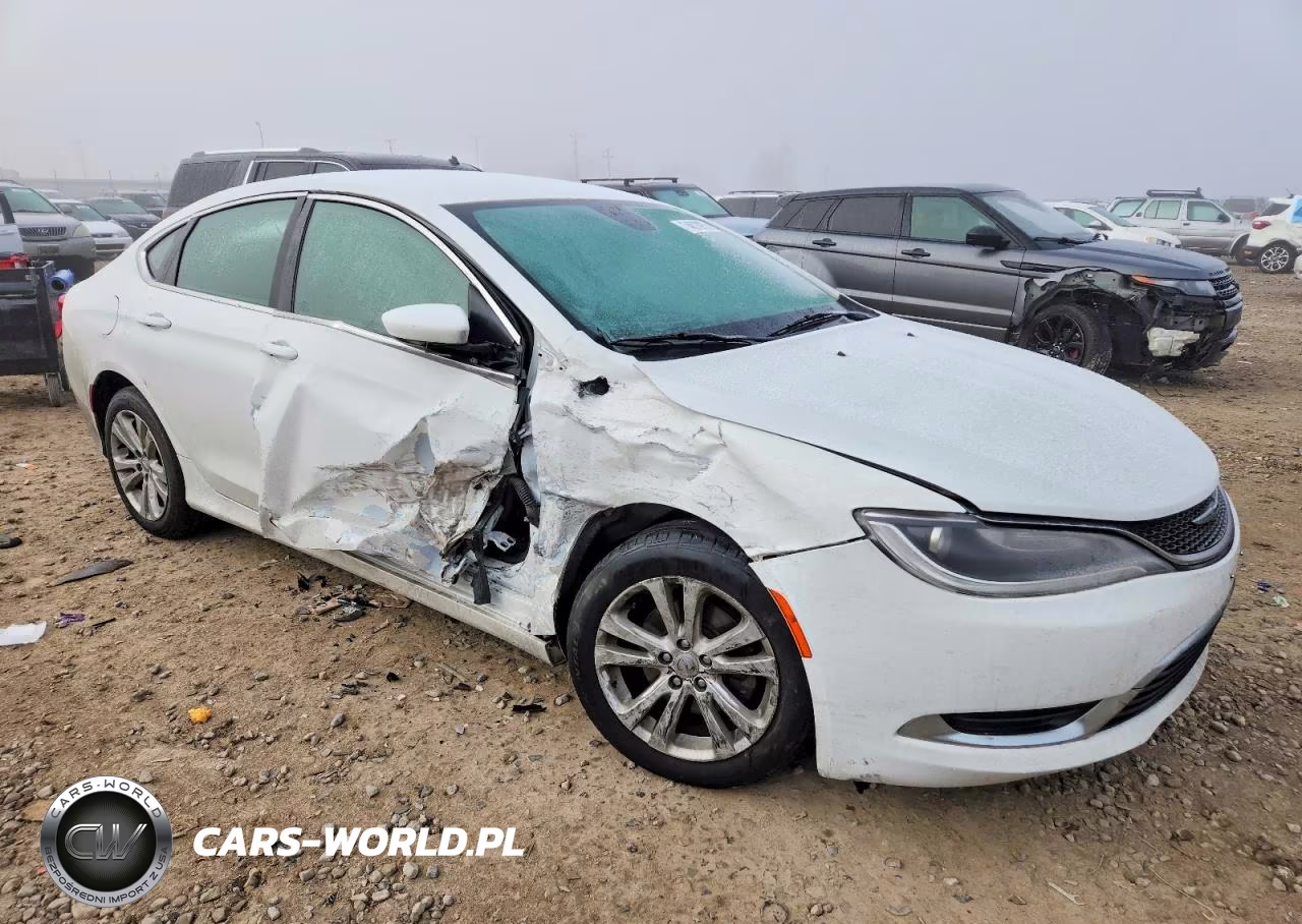 2015 Chrysler 200 Limited VIN:1C3CCCAB3FN708491 - 4