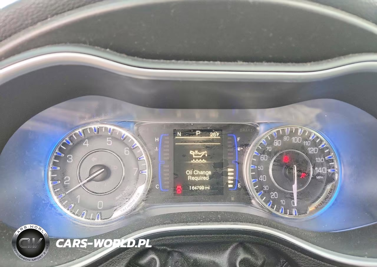 2015 Chrysler 200 Limited VIN:1C3CCCAB3FN708491 - 9