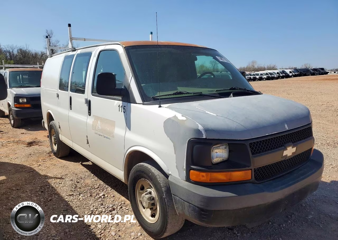 2009 Chevrolet Express G2500 VIN:1GCGG25C691103004 - 4