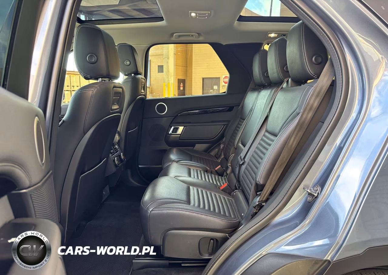 2023 Land Rover Discovery S VIN:SALRJ2EX1P2465349 - 10