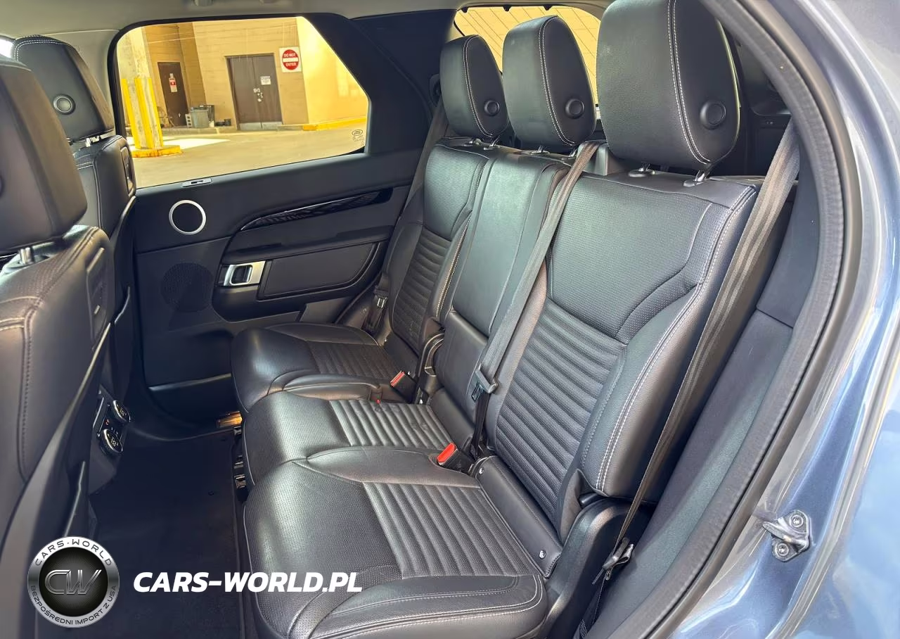 2023 Land Rover Discovery S VIN:SALRJ2EX1P2465349 - 11