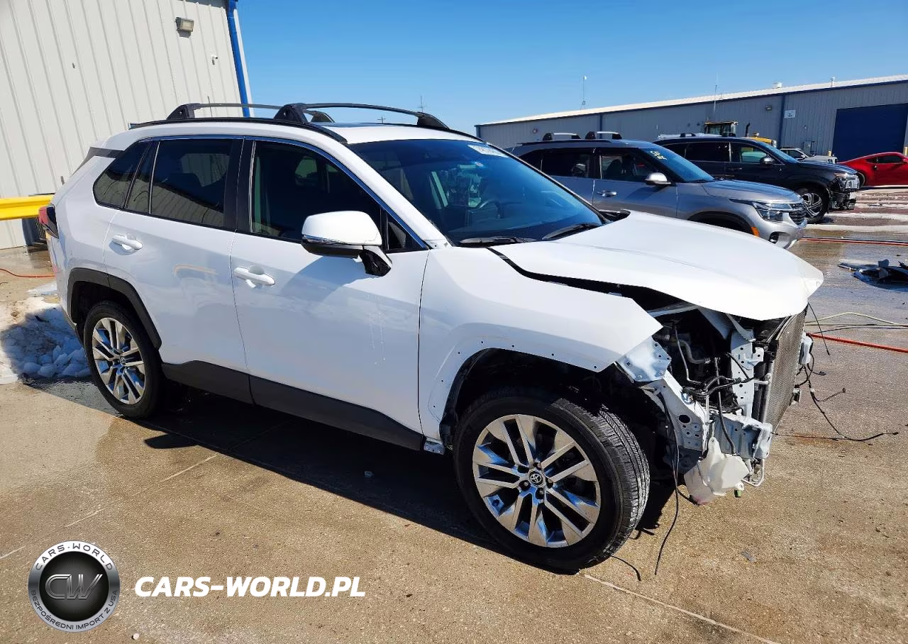 2020 Toyota Rav4 Xle Premium VIN:2T3C1RFV0LW080840 - 4