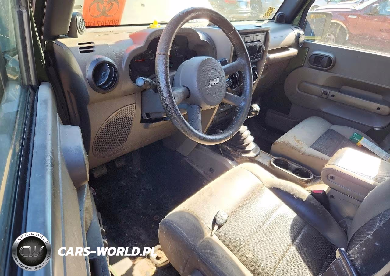 2009 Jeep Wrangler Unlimited X VIN:1J4GA39189L751670 - 8