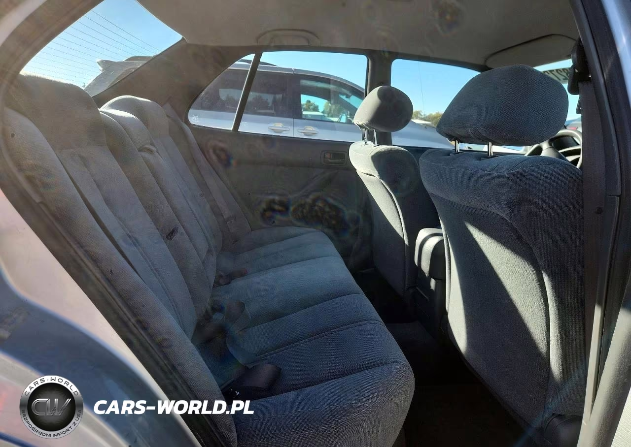 1993 Toyota Camry Le VIN:JT2SK12E5P0163943 - 10