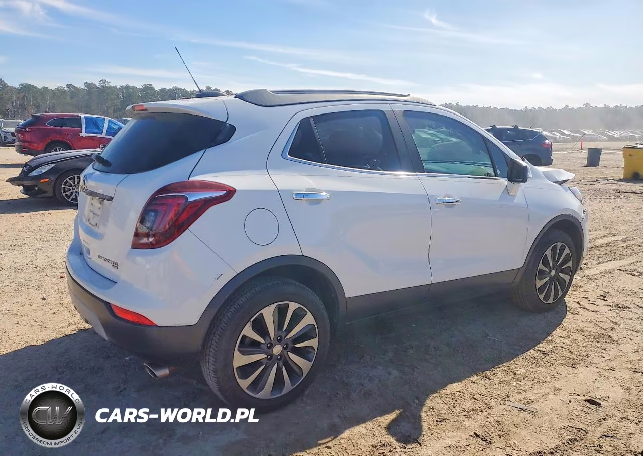 2019 Buick Encore Essence VIN:KL4CJGSM6KB840014 - 3