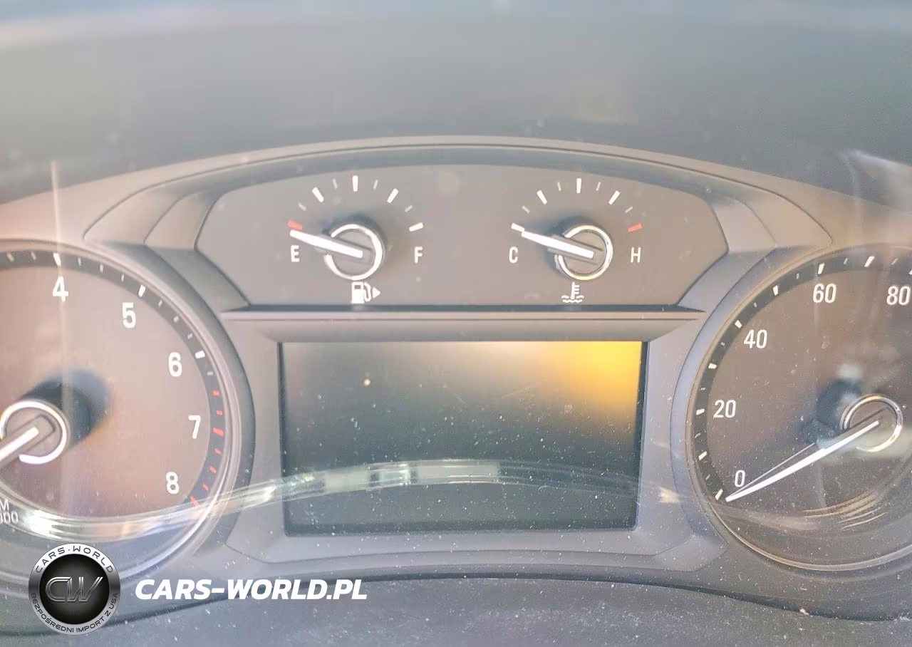 2019 Buick Encore Essence VIN:KL4CJGSM6KB840014 - 9