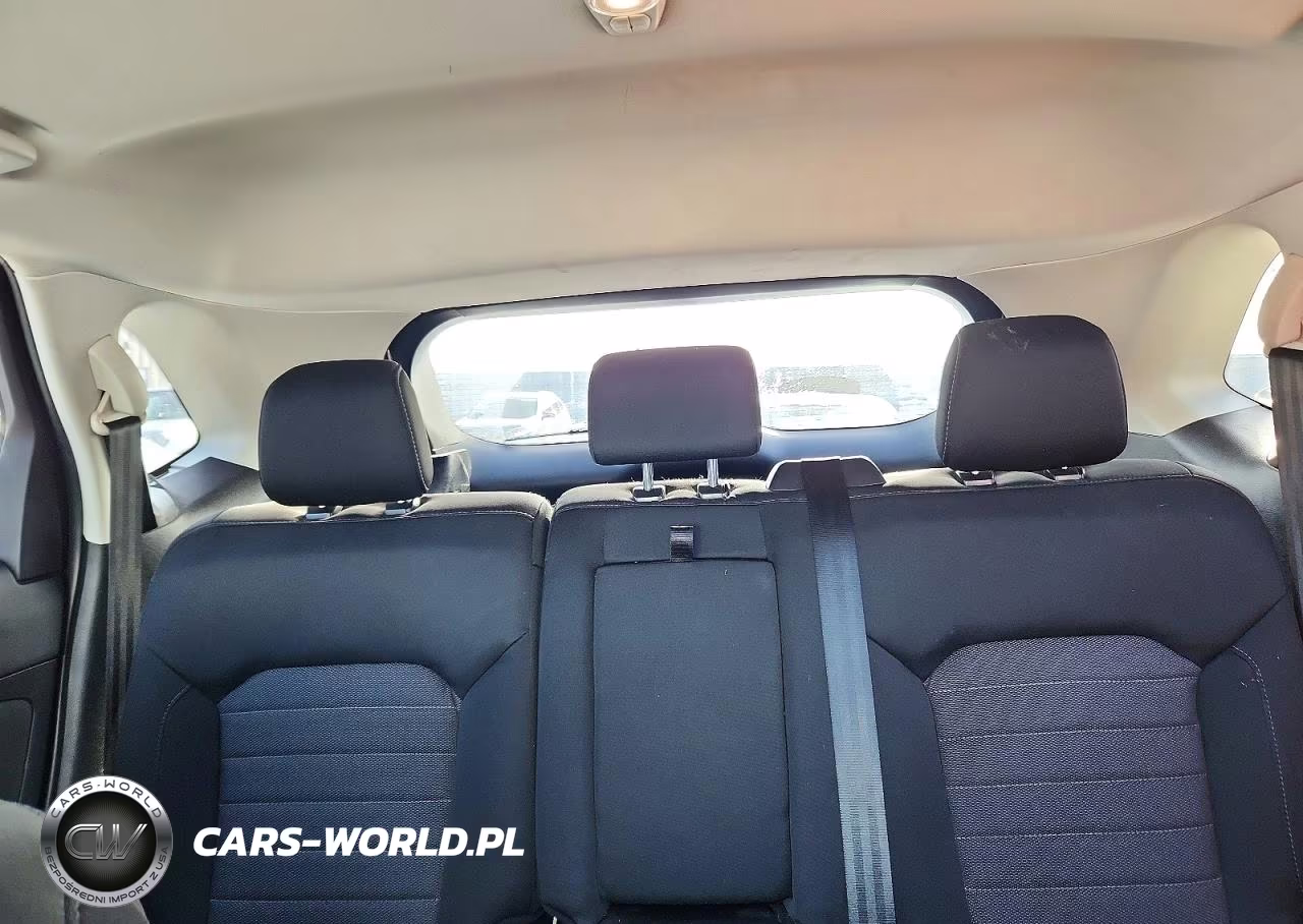 2017 Ford Edge Se VIN:2FMPK3G93HBB72088 - 10