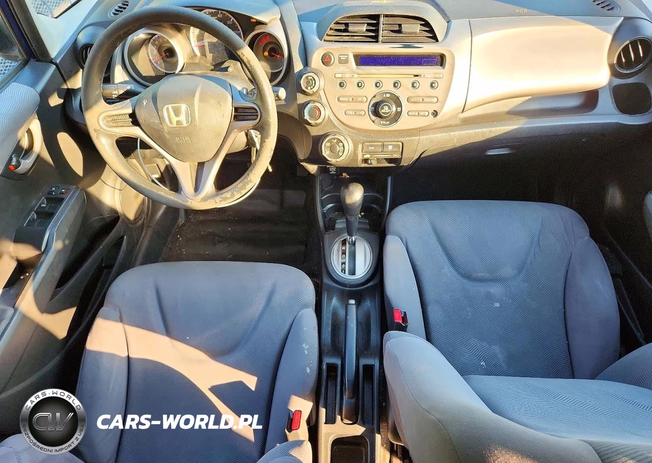 2009 Honda Fit VIN:JHMGE882X9S065247 - 6