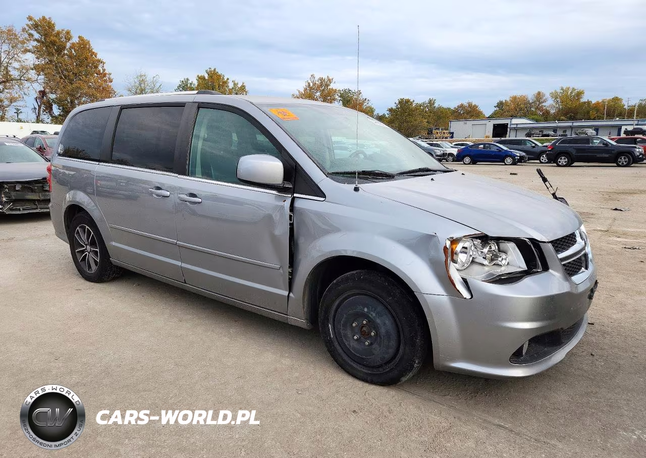 2017 Dodge Grand Caravan Sxt VIN:2C4RDGCG2HR711178 - 4