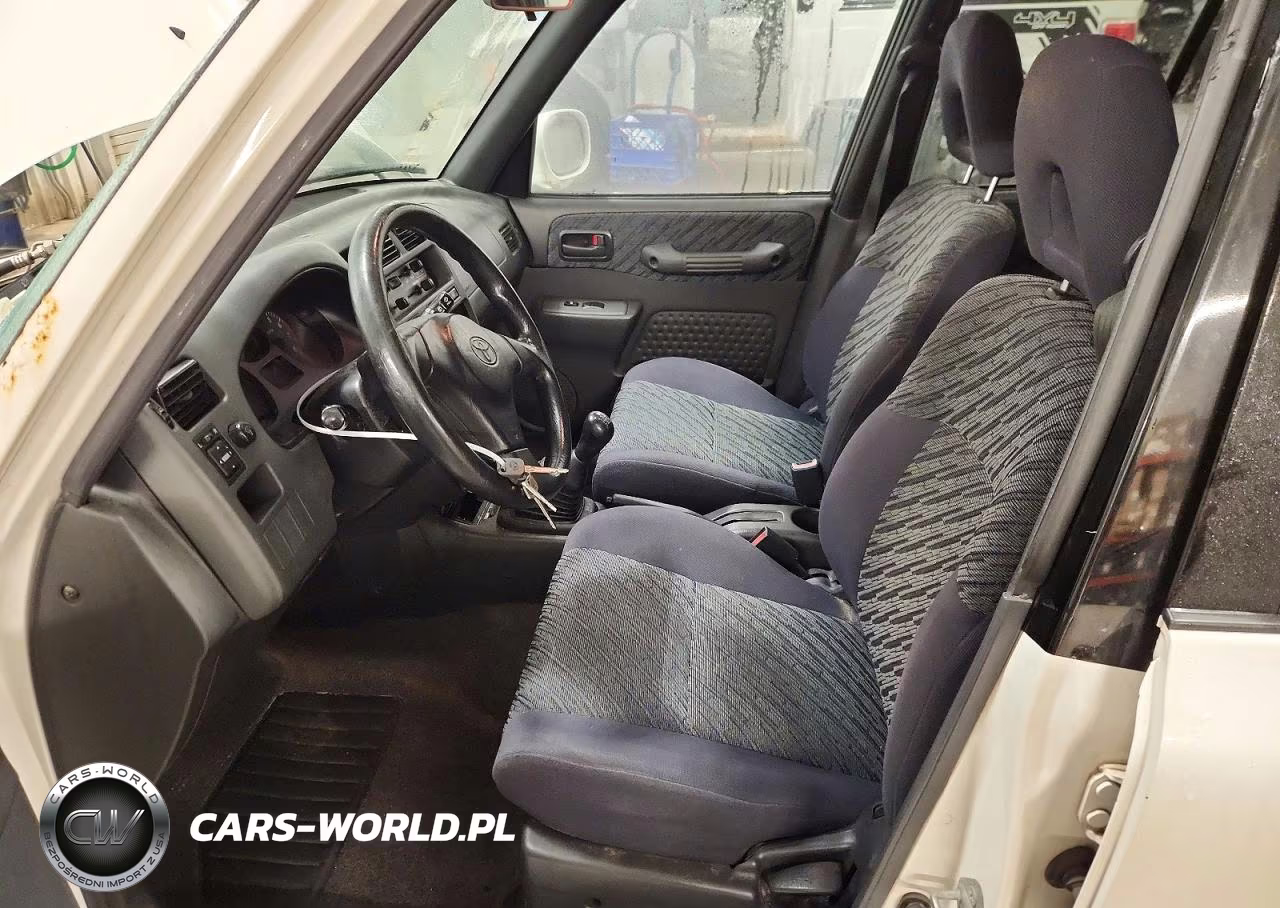 1999 Toyota Rav4 Base VIN:JT3HP10V4X7121748 - 7