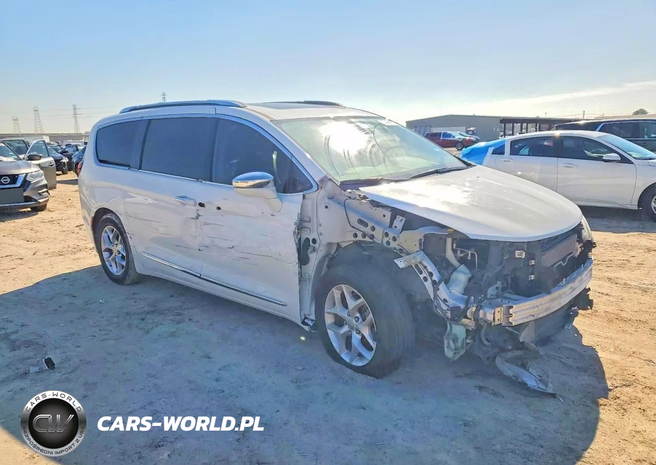 2020 Chrysler Pacifica Limited VIN:2C4RC1GG8LR171435 - 4