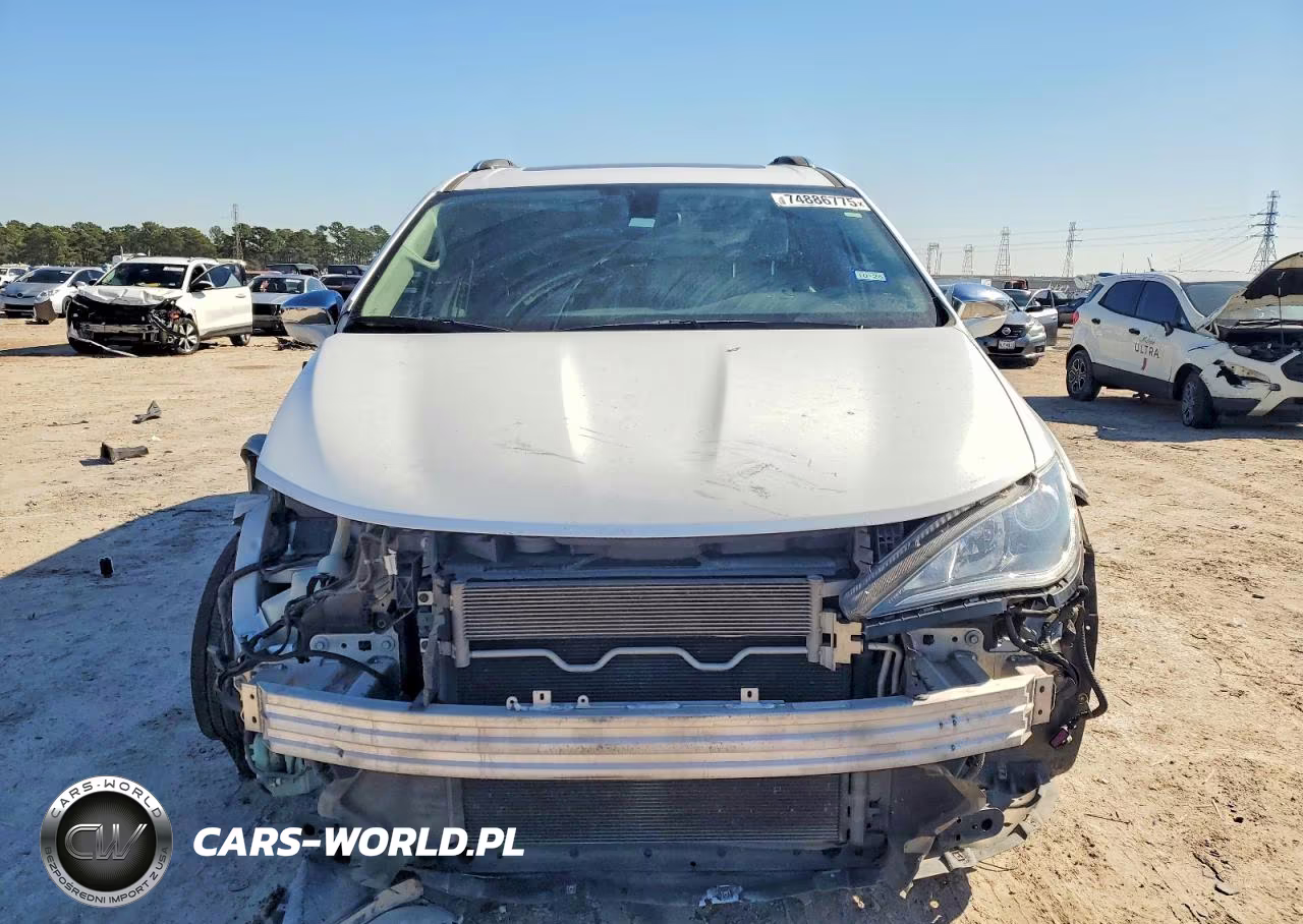 2020 Chrysler Pacifica Limited VIN:2C4RC1GG8LR171435 - 5
