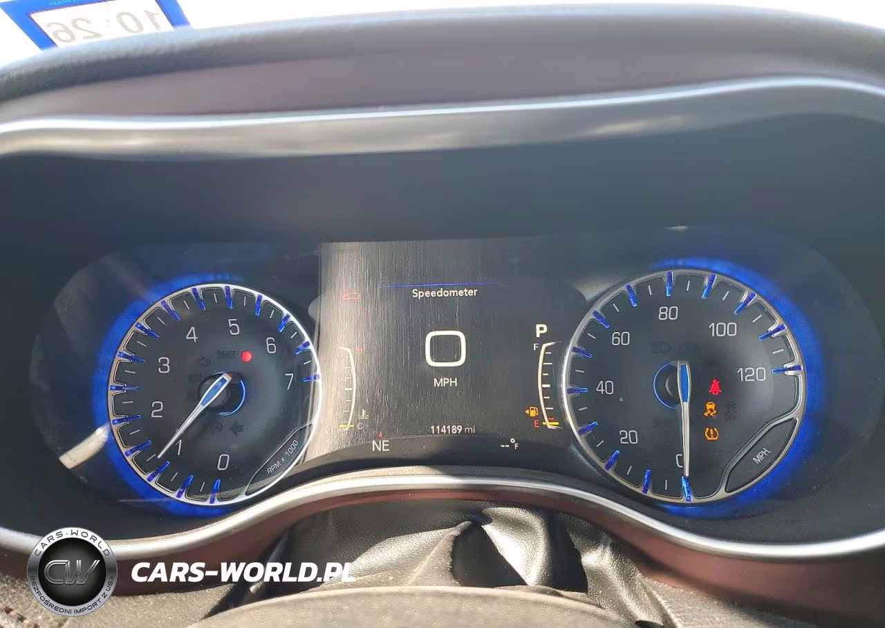 2020 Chrysler Pacifica Limited VIN:2C4RC1GG8LR171435 - 9