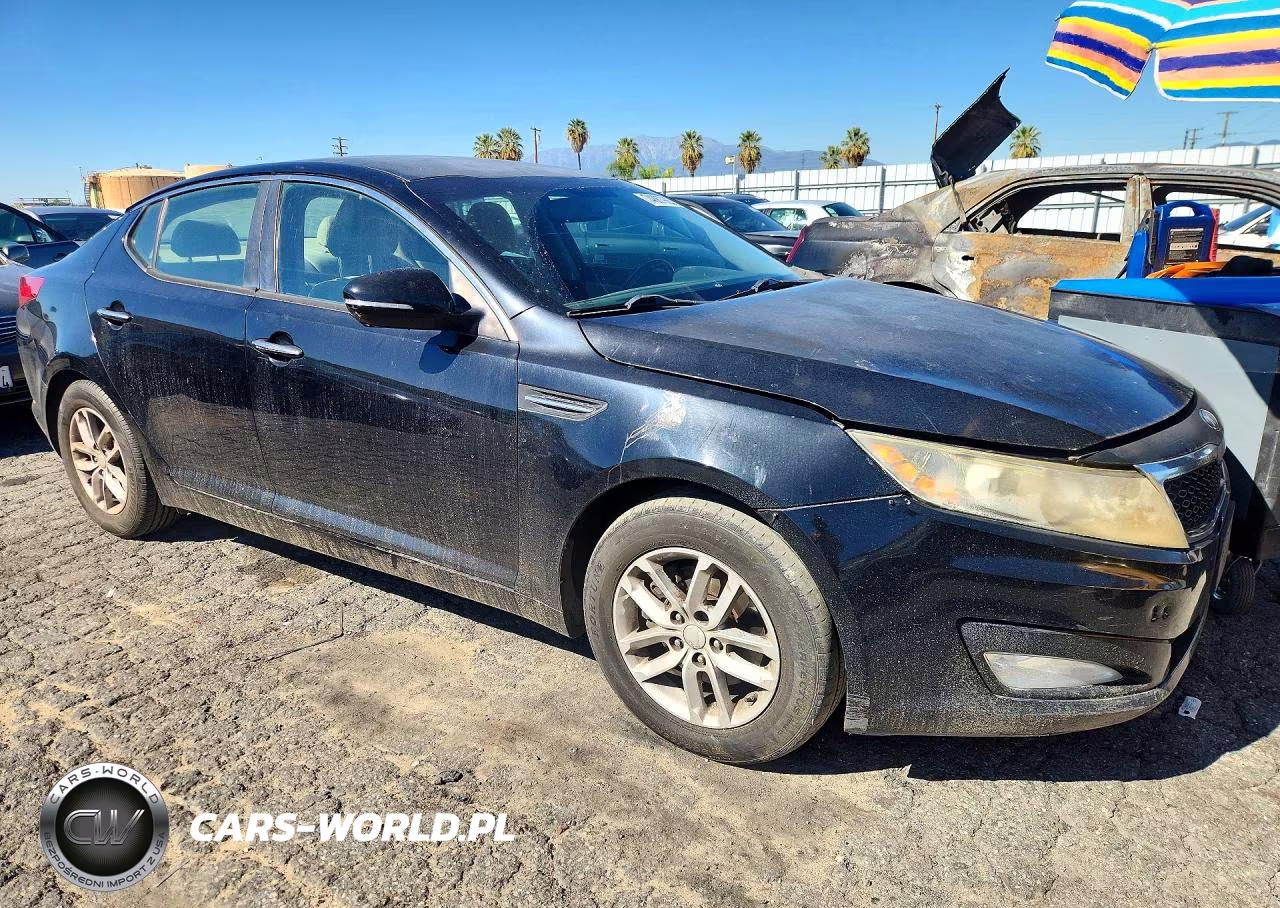 2013 Kia Optima Lx VIN:5XXGM4A79DG135231 - 4
