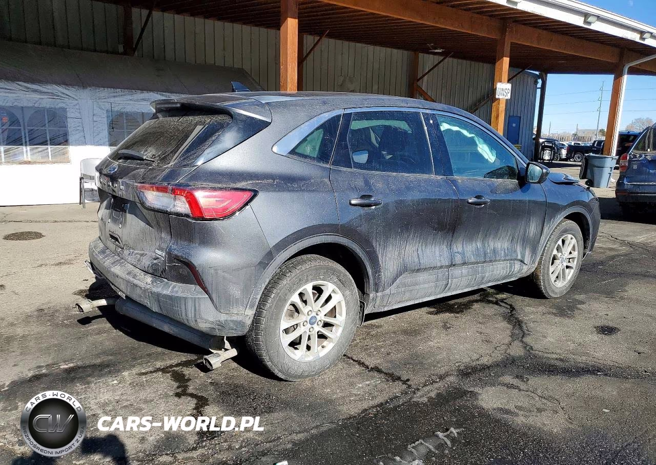 2020 Ford Escape Se VIN:1FMCU9G68LUA30677 - 3