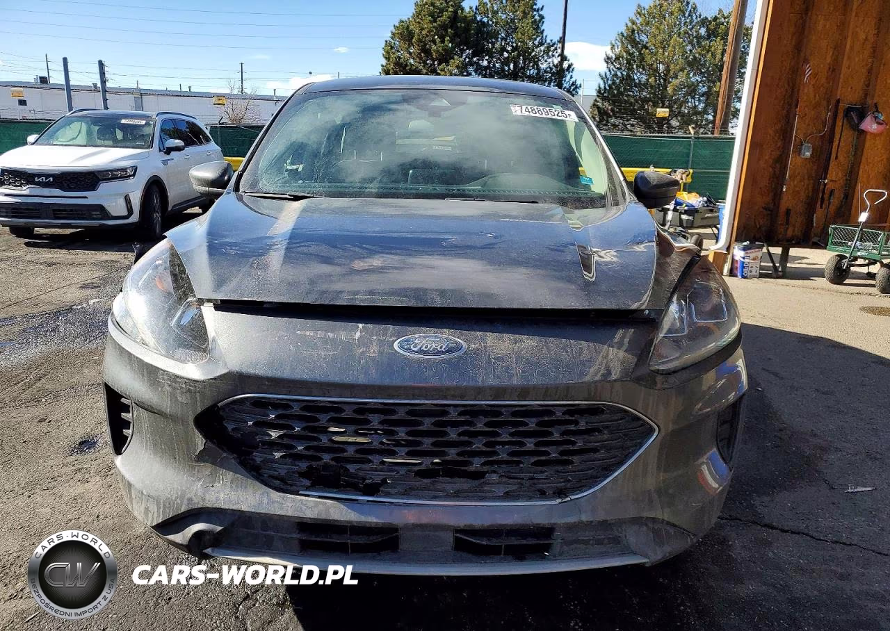 2020 Ford Escape Se VIN:1FMCU9G68LUA30677 - 5