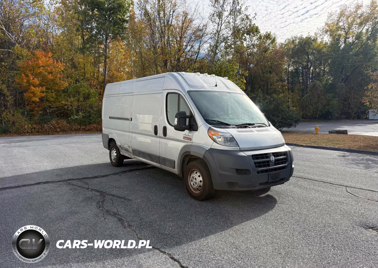 2018 Ram Promaster 2500 2500 High VIN:3C6TRVDG3JE102741 - 1