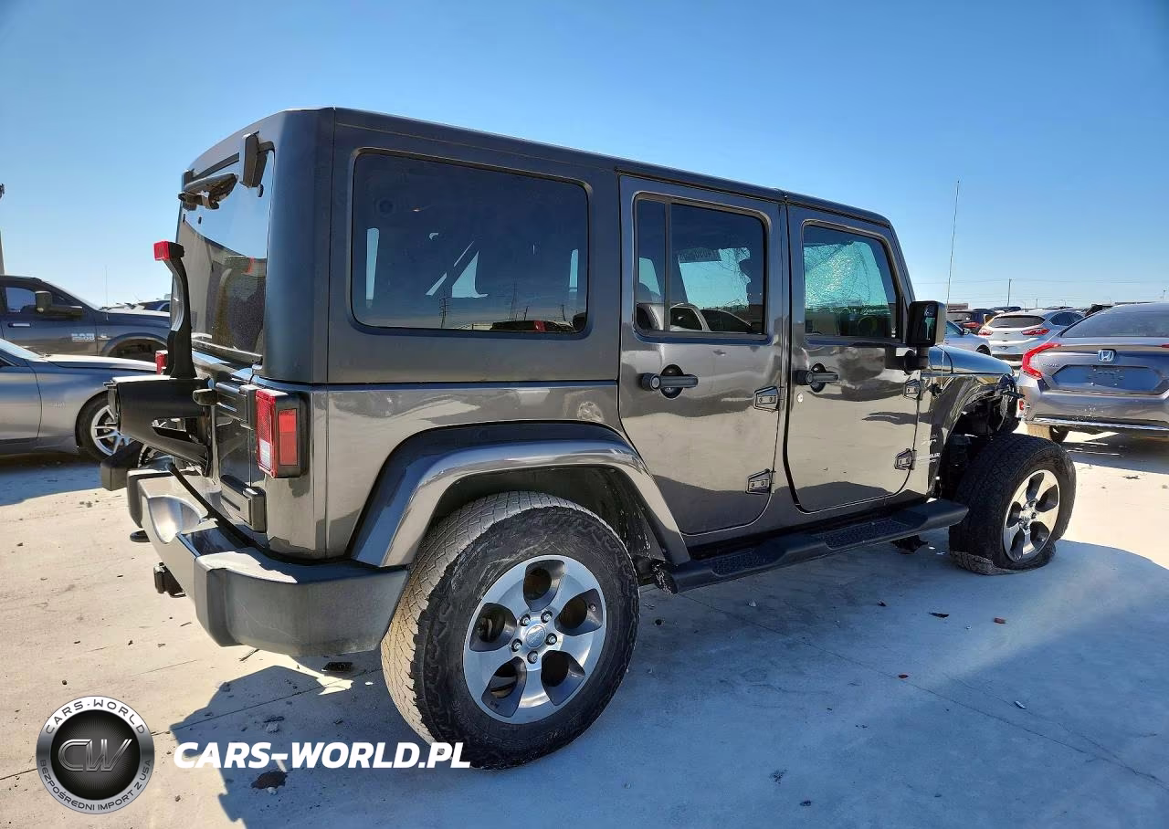 2017 Jeep Wrangler Unlimited Sahara VIN:1C4BJWEG6HL583280 - 3