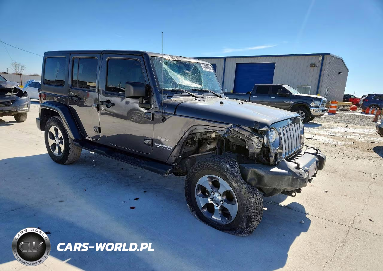 2017 Jeep Wrangler Unlimited Sahara VIN:1C4BJWEG6HL583280 - 4