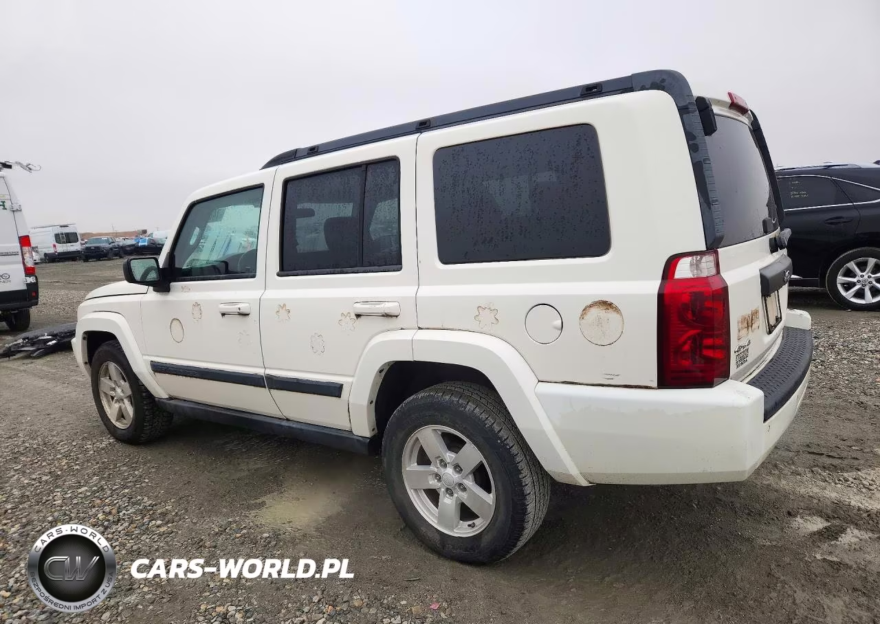 2007 Jeep Commander VIN:1J8HG48K67C562661 - 2