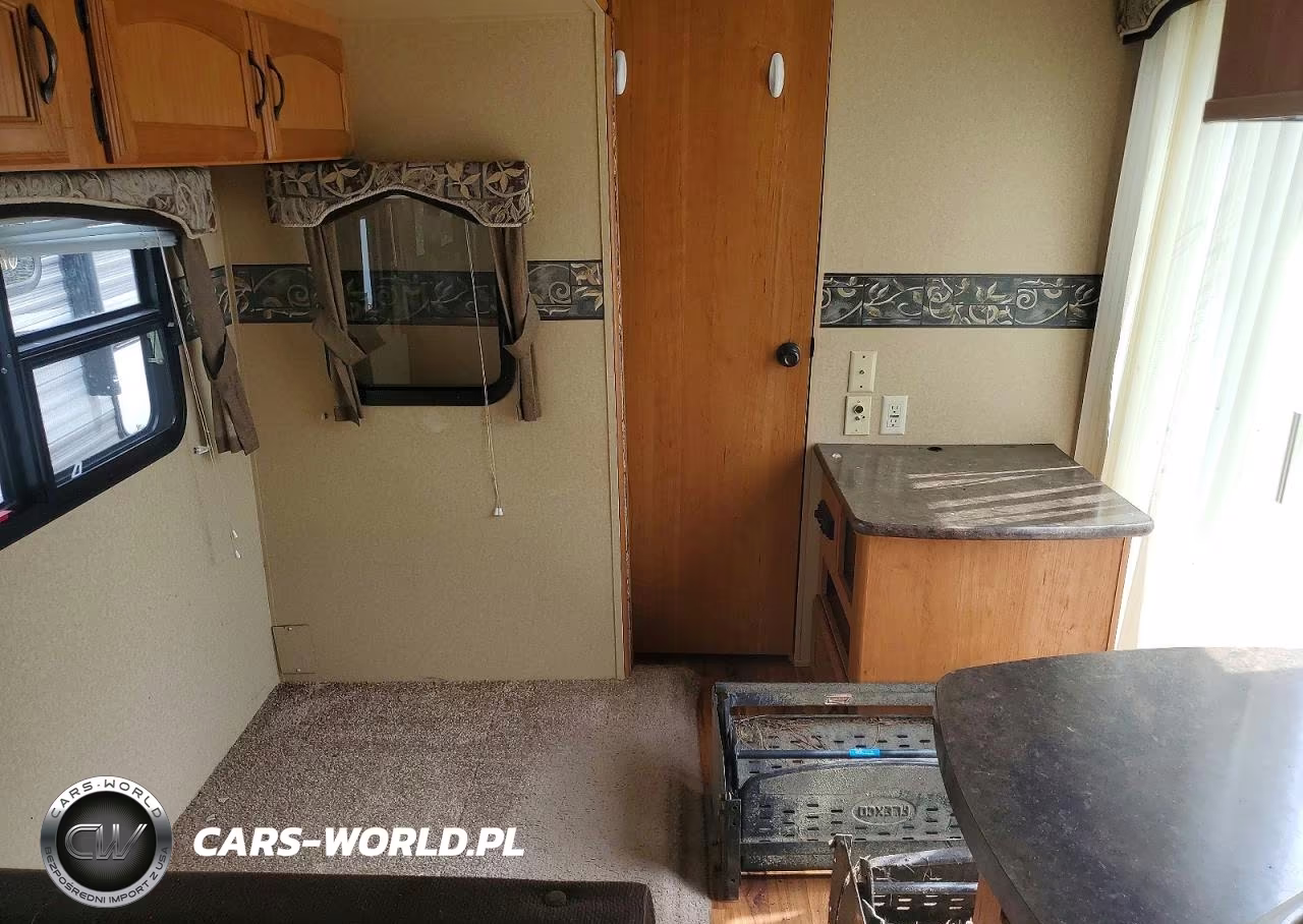 2011 Forest River Wildwood Camper VIN:4X4TWDM22BA245484 - 5