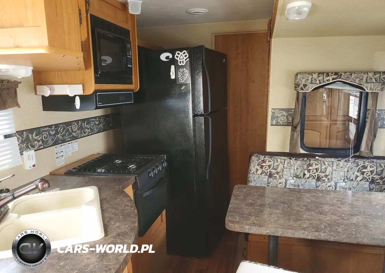 2011 Forest River Wildwood Camper VIN:4X4TWDM22BA245484 - 6