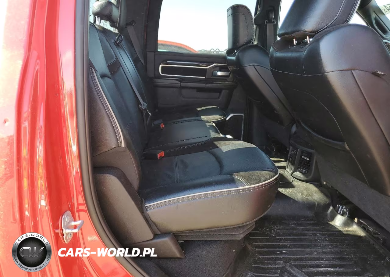 2022 Ram 2500 Laramie VIN:3C6UR5KL6NG219129 - 10