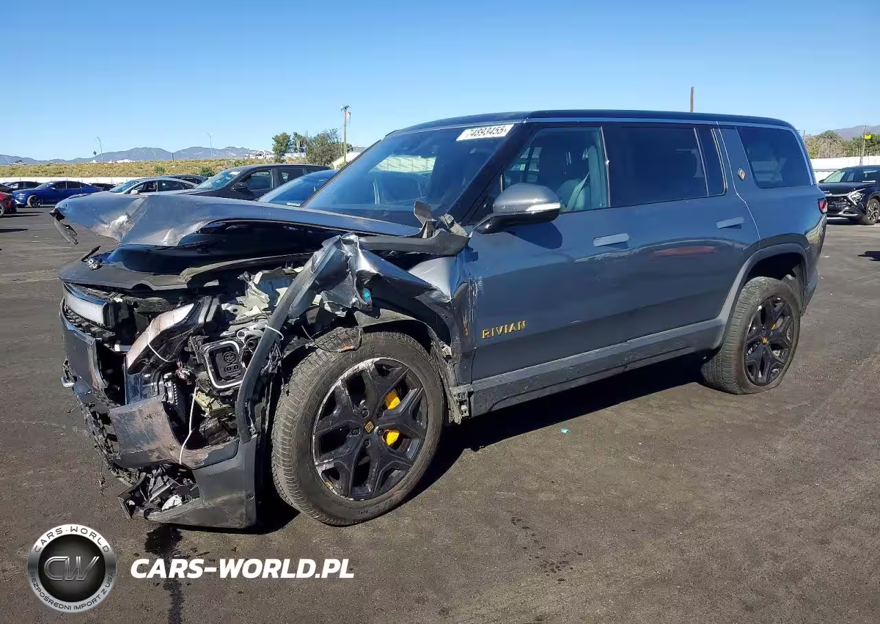2023 Rivian R1S Adventure