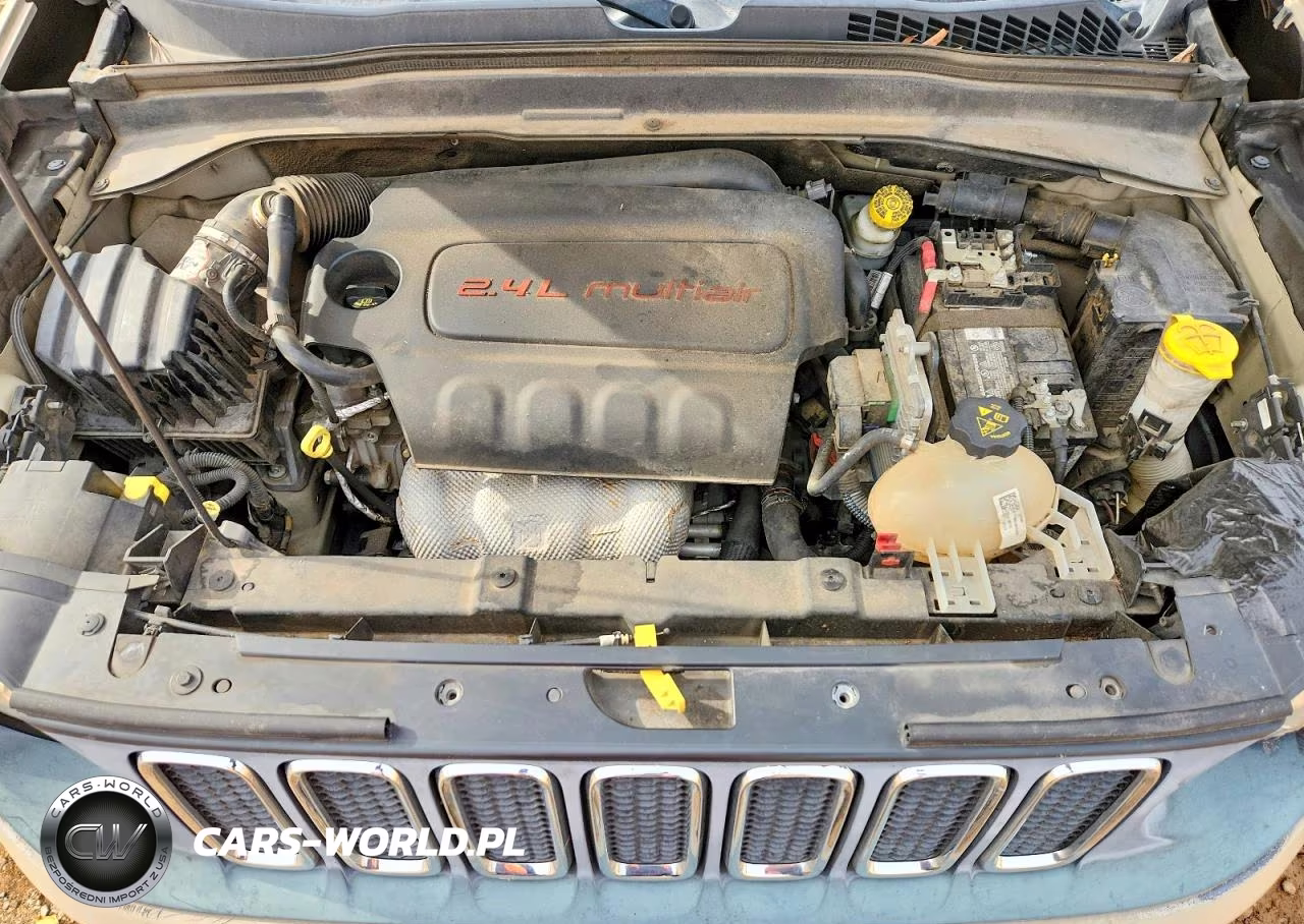 2015 Jeep Renegade VIN:ZACCJABT3FPB34396 - 11