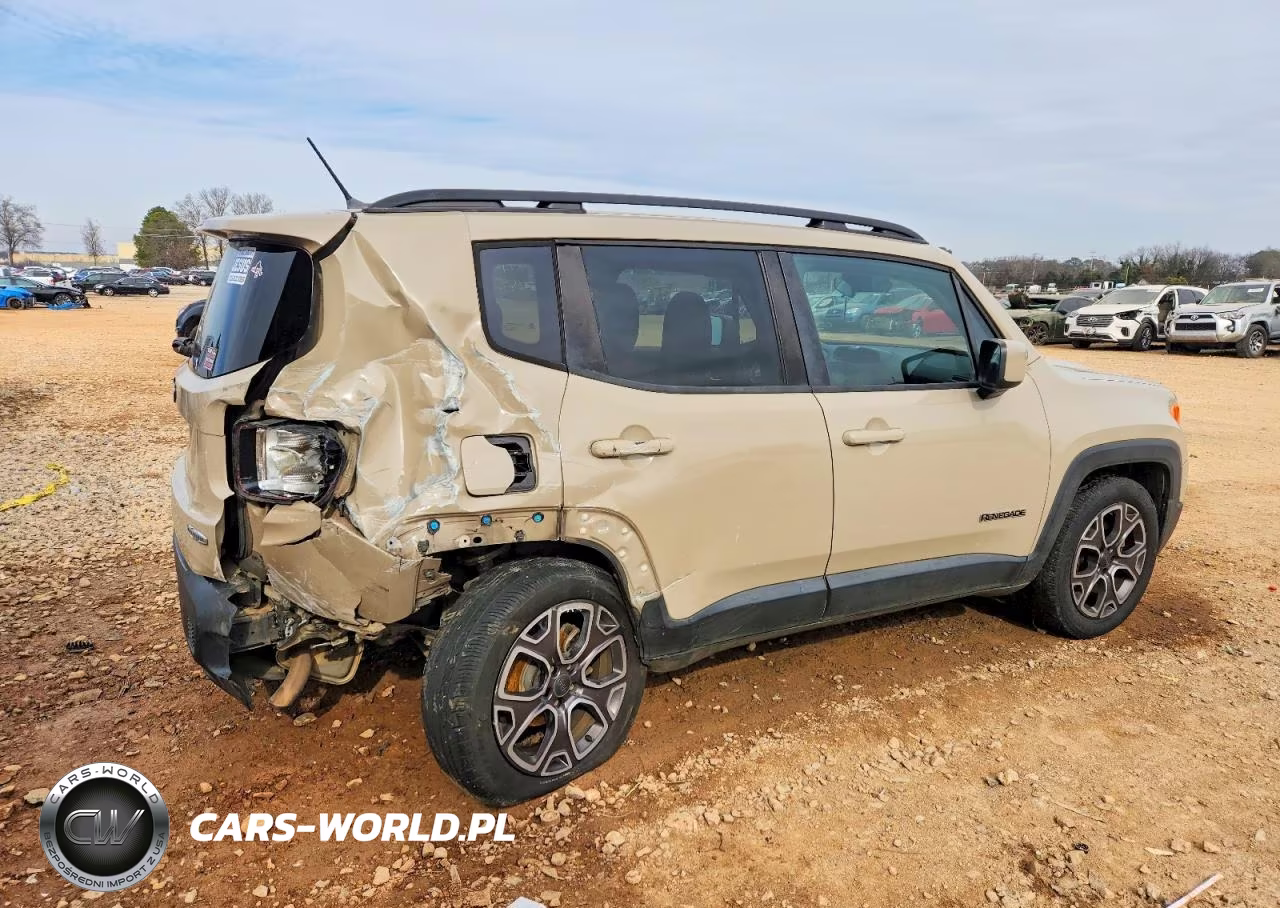 2015 Jeep Renegade VIN:ZACCJABT3FPB34396 - 3