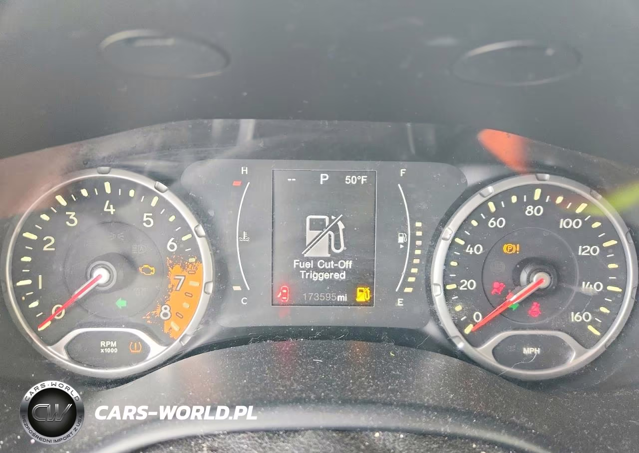 2015 Jeep Renegade VIN:ZACCJABT3FPB34396 - 9