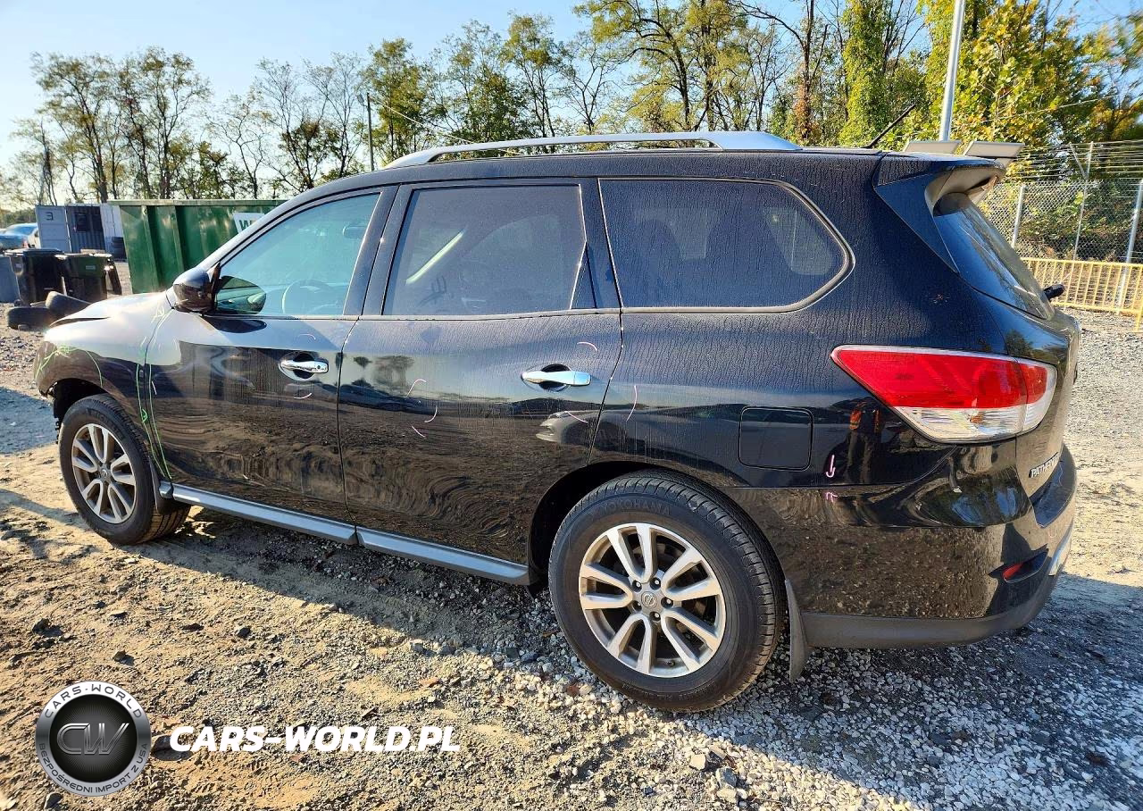 2015 Nissan Pathfinder S VIN:5N1AR2MM1FC718906 - 2
