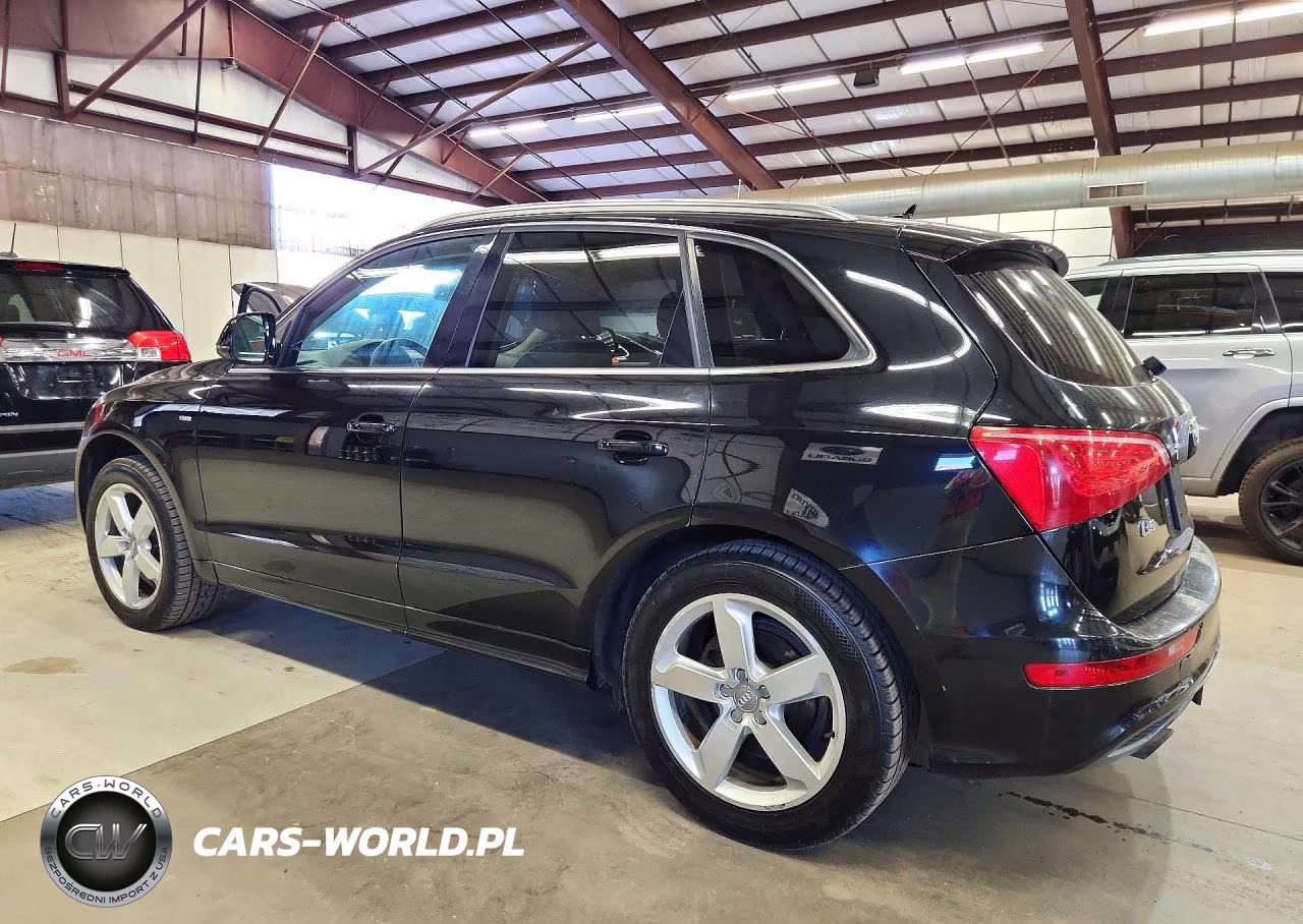 2011 Audi Q5 Premium Plus VIN:WA1DKAFP4BA065088 - 2