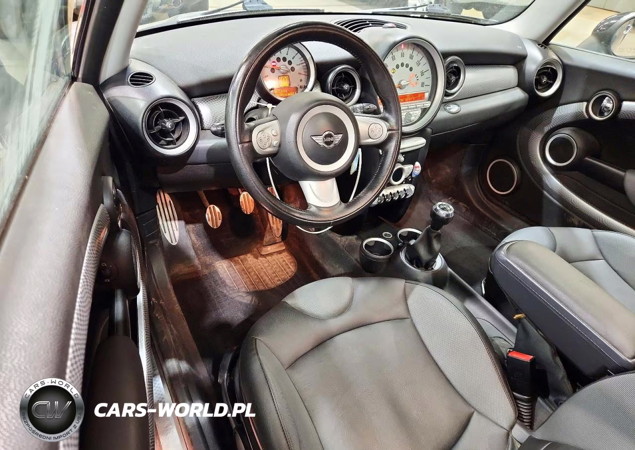 2009 Mini Cooper S Clubman VIN:WMWMM33529TP74774 - 8