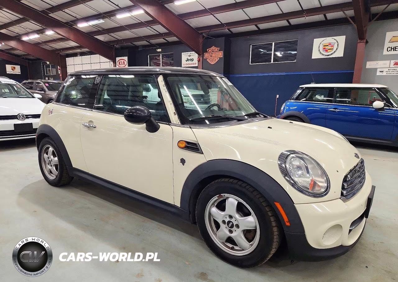 2011 Mini Cooper VIN:WMWSU3C55BT098558 - 4