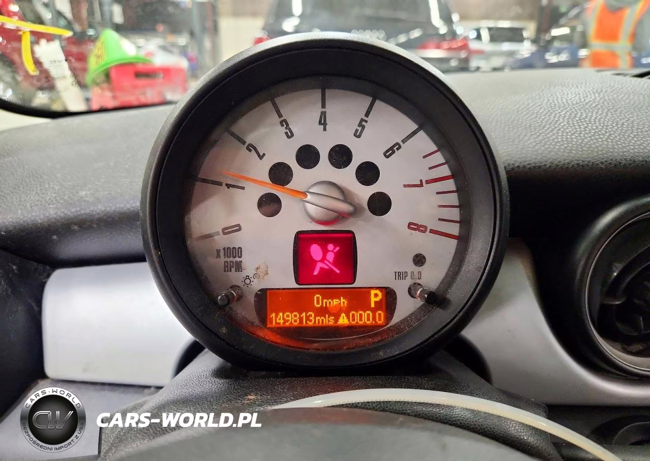 2011 Mini Cooper VIN:WMWSU3C55BT098558 - 9