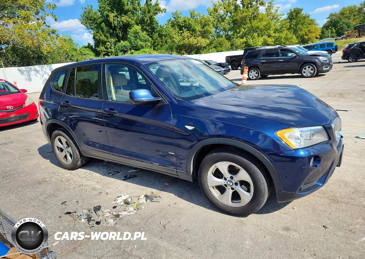 2012 BMW X3 xDrive28I VIN:5UXWX5C52CL723473 - 4