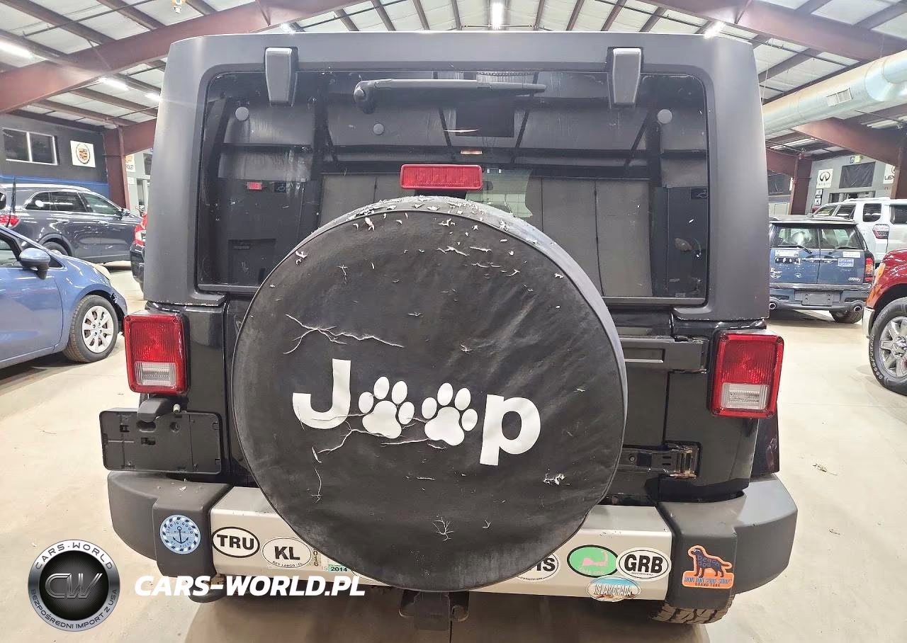 2012 Jeep Wrangler Unlimited Sahara VIN:1C4BJWEG8CL245825 - 6