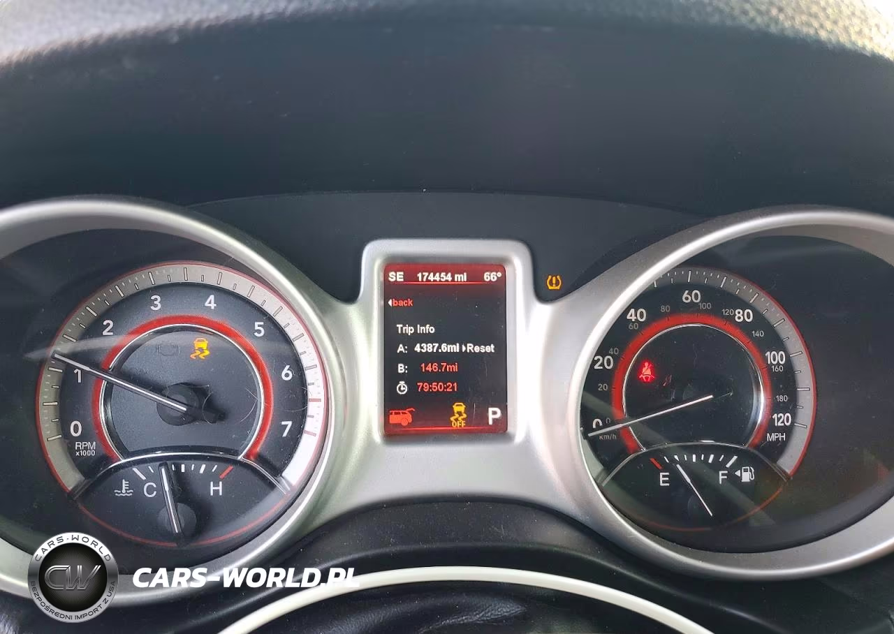 2011 Dodge Journey Mainstreet VIN:3D4PH1FG4BT558363 - 9