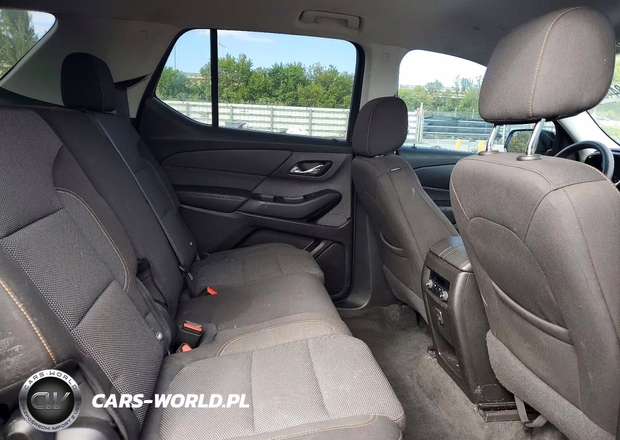 2019 Chevrolet Traverse Ls VIN:1GNERFKWXKJ219889 - 11