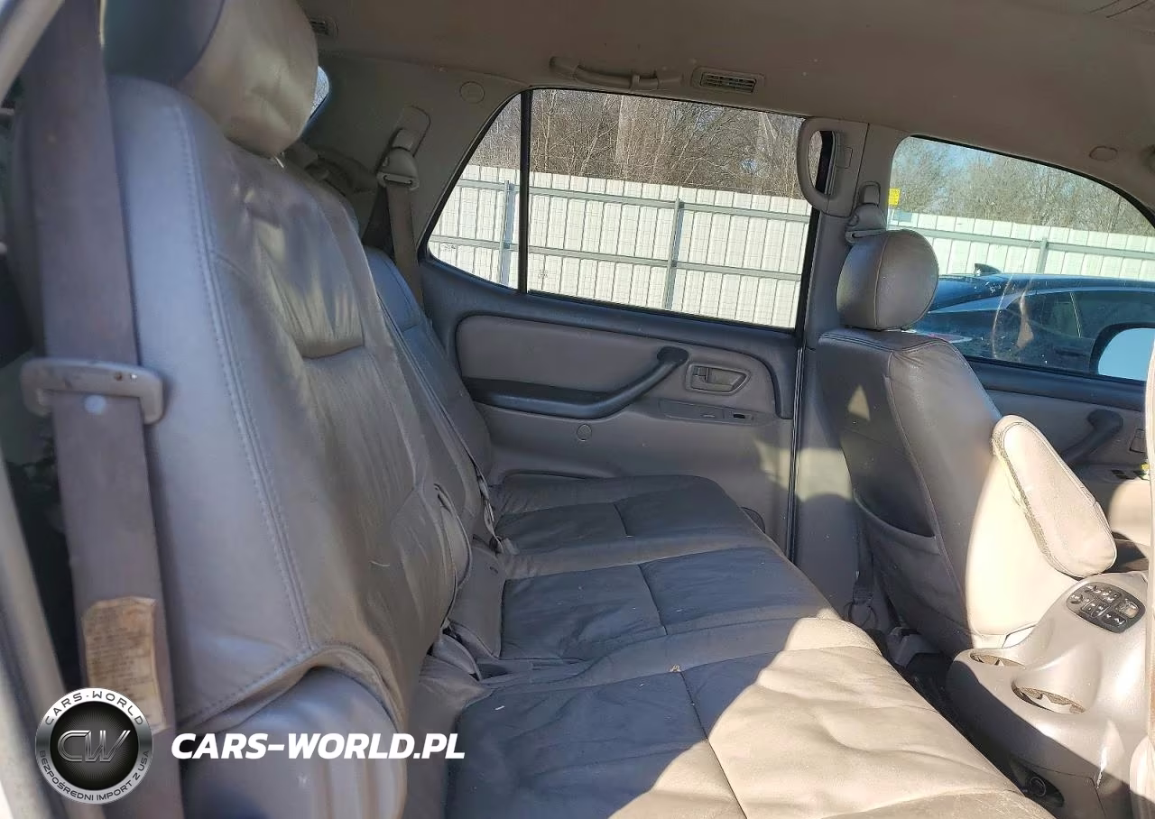 2005 Toyota Sequoia Sr5 VIN:5TDZT34A85S244552 - 10