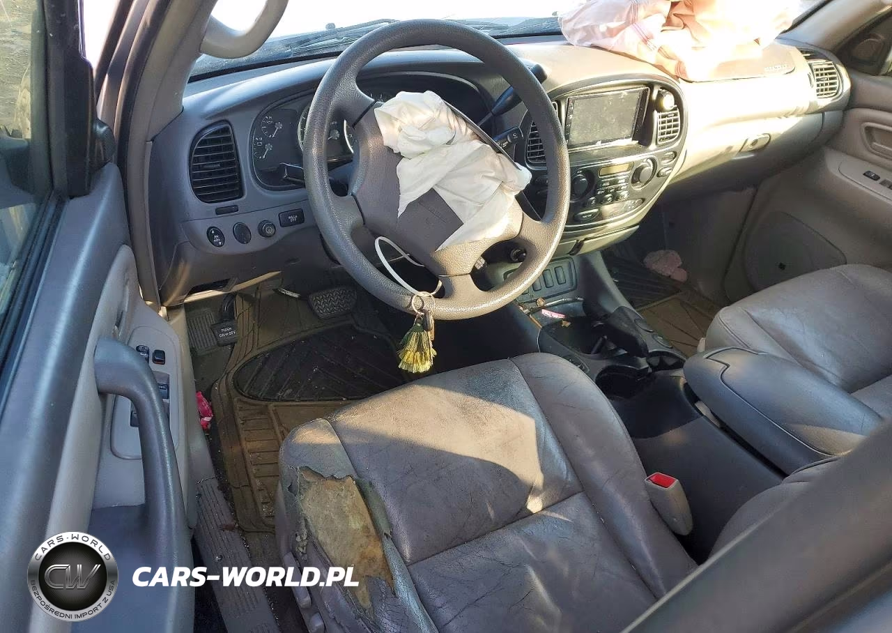 2005 Toyota Sequoia Sr5 VIN:5TDZT34A85S244552 - 8