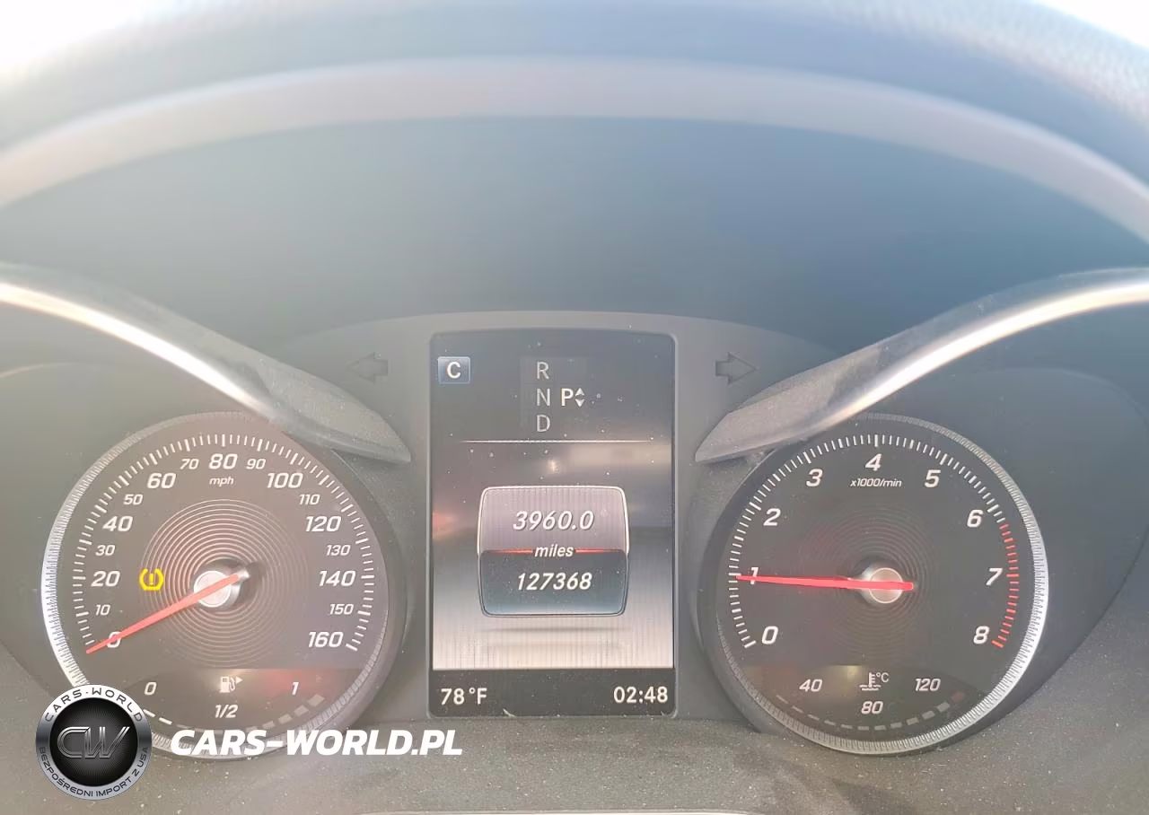 2016 Mercedes-Benz C 300 VIN:55SWF4JB5GU128194 - 9