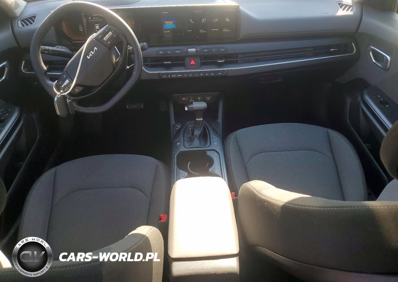 2025 Kia K4 Lxs VIN:3KPFT4DE3SE184035 - 8
