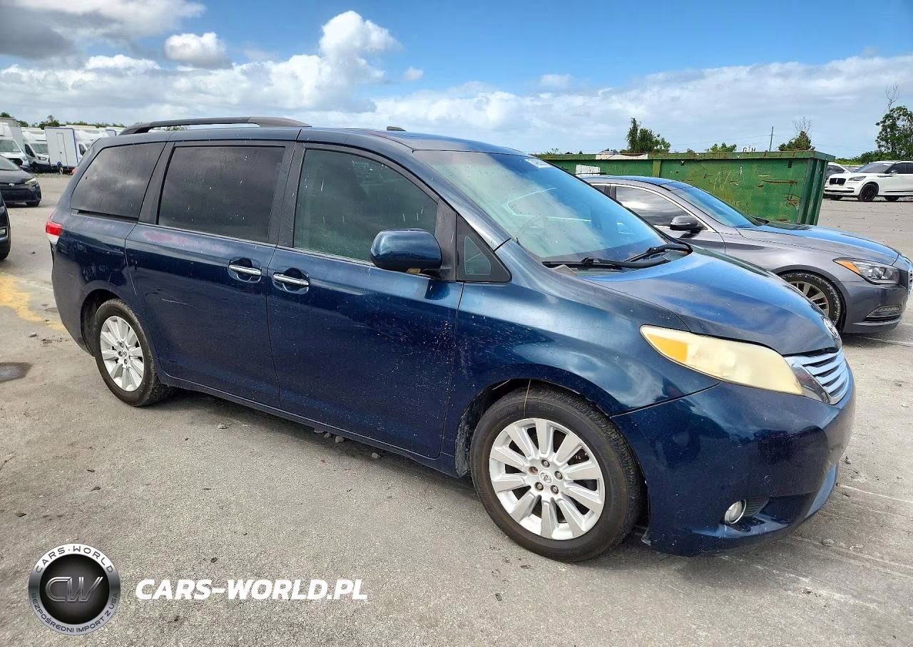2011 Toyota Sienna Limited 7-Passenger VIN:5TDYK3DC5BS001342 - 4