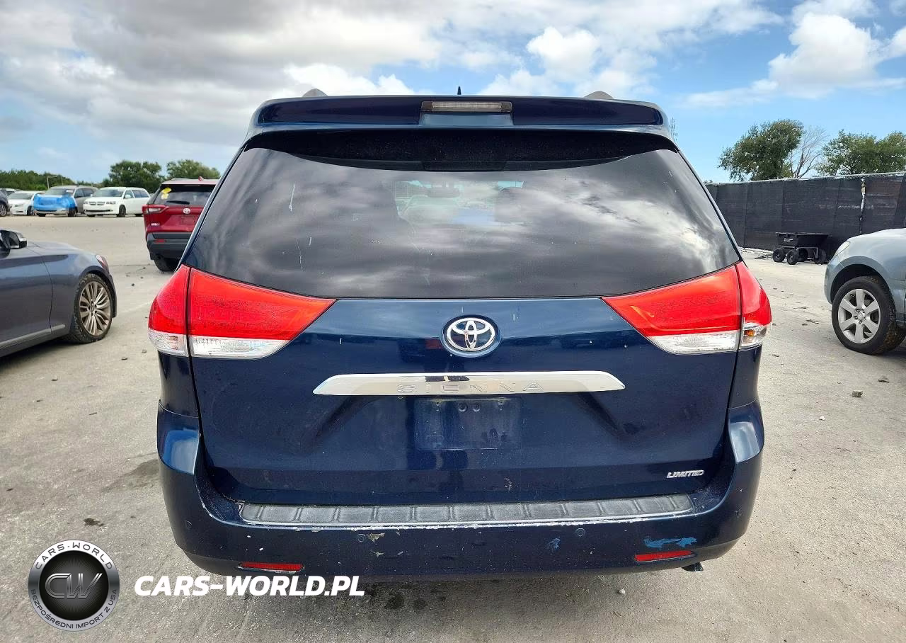 2011 Toyota Sienna Limited 7-Passenger VIN:5TDYK3DC5BS001342 - 6